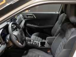 Mitsubishi Outlander Plug-In Hybrid SE S-AWC 2025