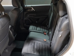 Mitsubishi Outlander Plug-In Hybrid SE S-AWC 2025