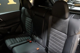 Mitsubishi Outlander Plug-In Hybrid SE S-AWC 2025