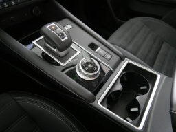 Mitsubishi Outlander Plug-In Hybrid SE S-AWC 2025