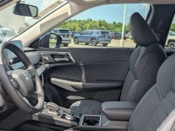 Mitsubishi Outlander Plug-In Hybrid SE S-AWC 2025