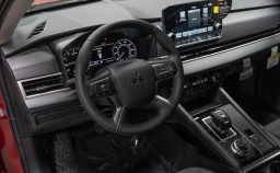 Mitsubishi Outlander Plug-In Hybrid SE S-AWC 2025