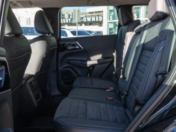 Mitsubishi Outlander Plug-In Hybrid SE S-AWC 2025