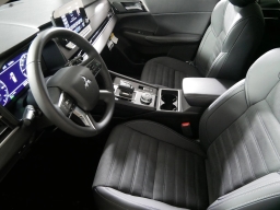 Mitsubishi Outlander Plug-In Hybrid SE S-AWC 2025