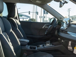 Mitsubishi Outlander Plug-In Hybrid SE S-AWC 2025