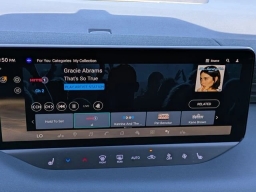 Nissan LEAF SV+ FWD 2026