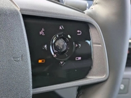 Nissan LEAF SV+ FWD 2026