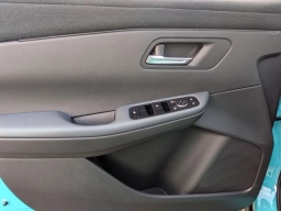 Nissan LEAF SV+ FWD 2026