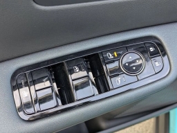 Nissan LEAF SV+ FWD 2026