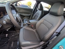 Nissan LEAF SV+ FWD 2026