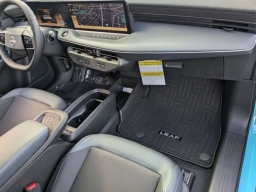 Nissan LEAF SV+ FWD 2026