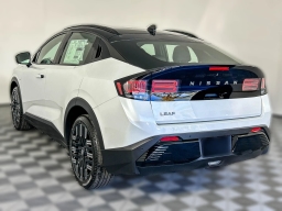 Nissan LEAF PLATINUM+ FWD 2026