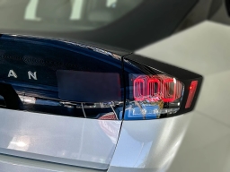 Nissan LEAF PLATINUM+ FWD 2026