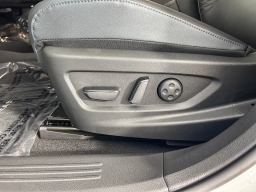 Nissan LEAF PLATINUM+ FWD 2026