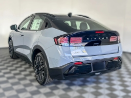 Nissan LEAF PLATINUM+ FWD 2026