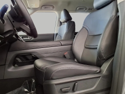 Nissan Armada SV 4x4 2026