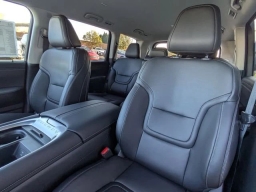 Nissan Armada SV 4x4 2026