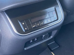 Nissan Armada SV 4x4 2026