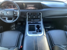 Nissan Armada SV 4x4 2026