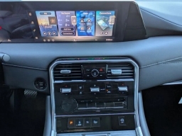 Nissan Armada SV 4x4 2026