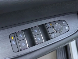 Nissan Armada SV 4x4 2026