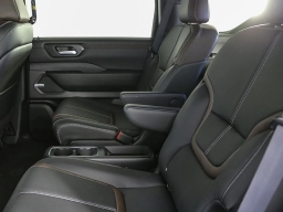 Nissan Armada SL 4x2 2026