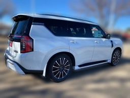 Nissan Armada Platinum Reserve 4x4 2026