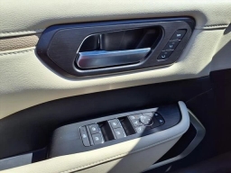 Nissan Armada Platinum Reserve 4x4 2026