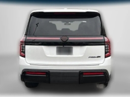 Nissan Armada PRO-4X 4x4 2026