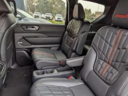 Nissan Armada PRO-4X 4x4 2026