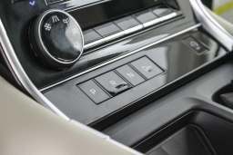 Nissan Armada Platinum 4x2 2026