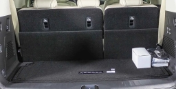 Nissan Armada Platinum 4x2 2026