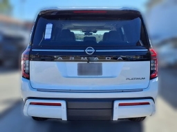 Nissan Armada Platinum 4x4 2026