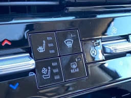 Nissan Armada Platinum 4x4 2026