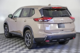 Nissan Rogue SV AWD 2025