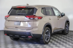 Nissan Rogue SV AWD 2025