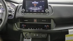 Nissan Rogue SV AWD 2025