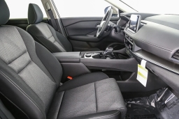 Nissan Rogue SV AWD 2025