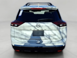 Nissan Rogue Platinum AWD 2026