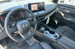 Nissan Rogue Platinum AWD 2026