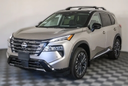 Nissan Rogue Platinum AWD 2025