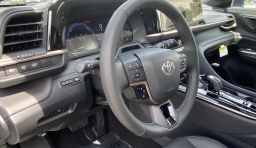 Toyota Crown Signia Limited AWD (Natl) 2026