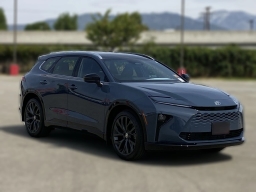 Toyota Crown Signia Limited AWD (Natl) 2026