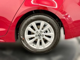 Toyota Corolla LE CVT (Natl) 2026