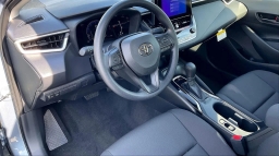 Toyota Corolla LE CVT (Natl) 2026