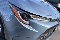 Toyota Corolla LE CVT (Natl) 2026