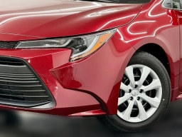 Toyota Corolla LE CVT (Natl) 2026