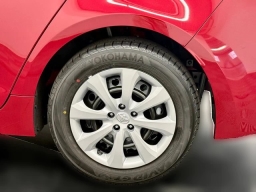 Toyota Corolla LE CVT (Natl) 2026