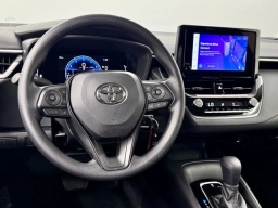 Toyota Corolla LE CVT (Natl) 2026