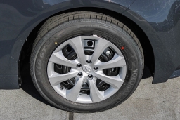 Toyota Corolla LE CVT (Natl) 2026